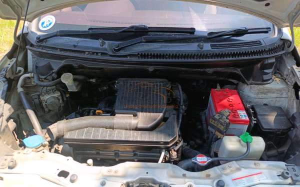SUZUKI ERTIGA