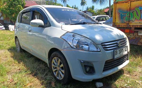 SUZUKI ERTIGA