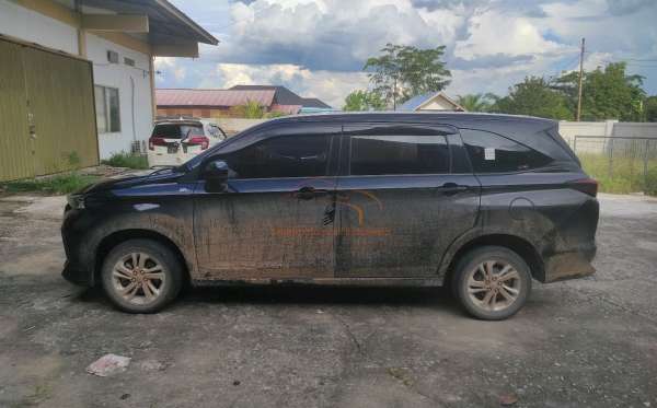 TOYOTA AVANZA