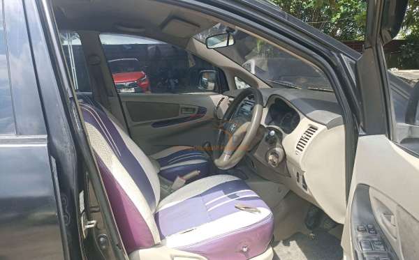 TOYOTA KIJANG INNOVA G