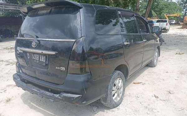 TOYOTA KIJANG INNOVA G