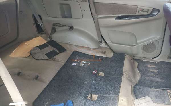 TOYOTA KIJANG INNOVA G