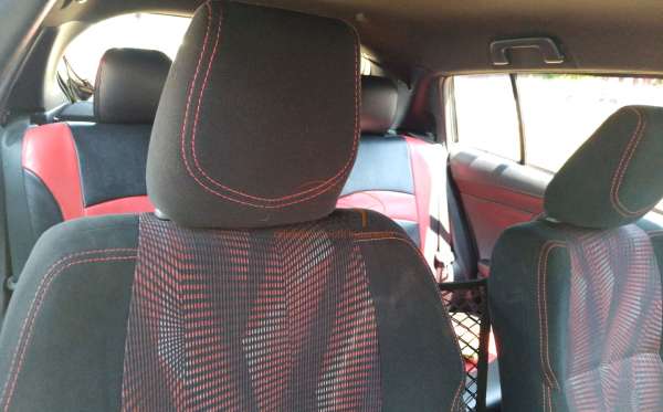 TOYOTA  YARIS  S