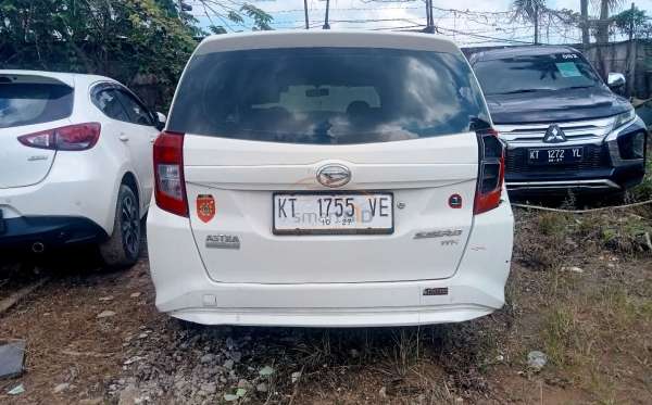 DAIHATSU  SIGRA  D