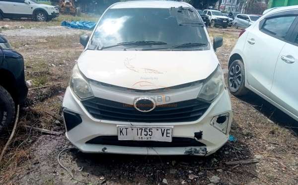 DAIHATSU  SIGRA  D
