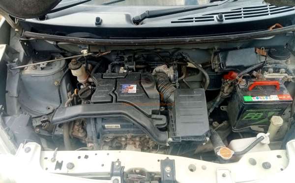 DAIHATSU  SIGRA  D