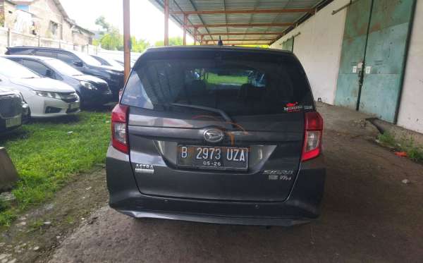 DAIHATSU SIGRA X
