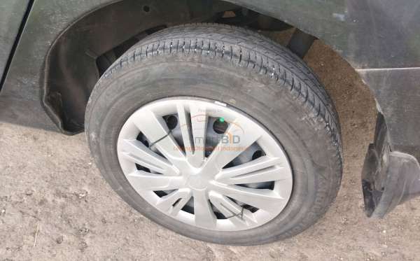 DAIHATSU SIGRA X