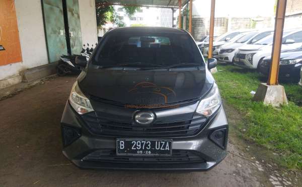DAIHATSU SIGRA X