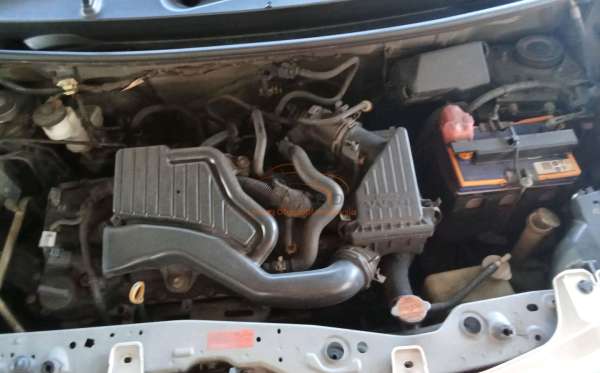 DAIHATSU SIGRA X