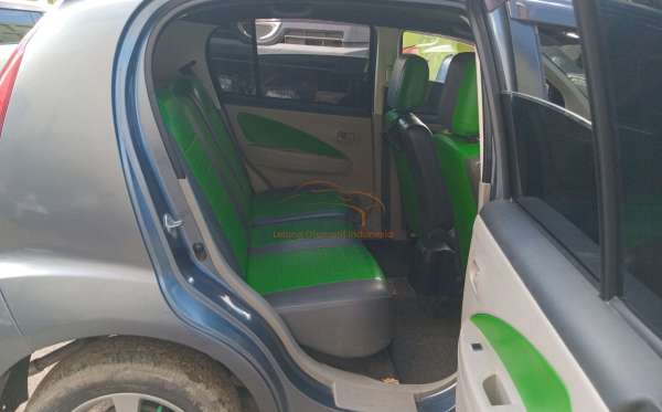 DAIHATSU SIRION