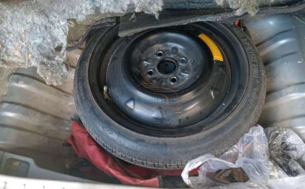 DAIHATSU SIRION