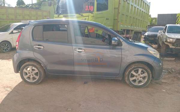 DAIHATSU SIRION