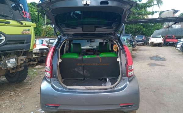 DAIHATSU SIRION