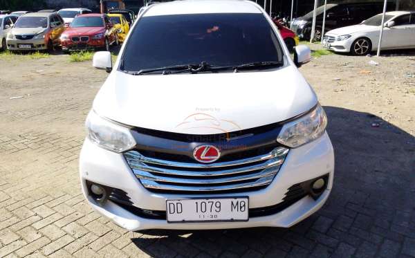 DAIHATSU  XENIA  1.3 X