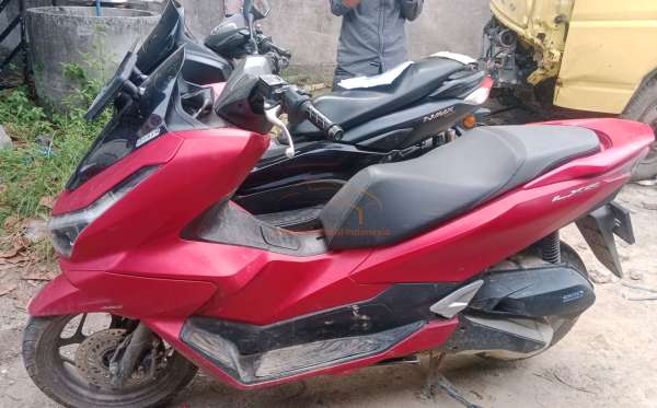 HONDA  PCX 160
