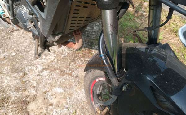HONDA CB 150 R