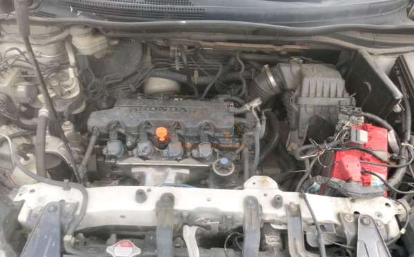 HONDA  CR-V  RM1 2WD 2.0