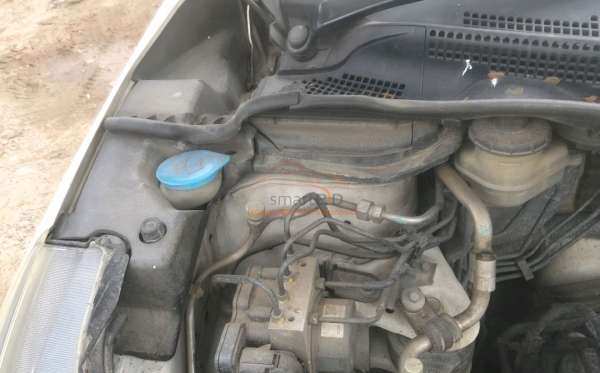 HONDA  CR-V  RM1 2WD 2.0