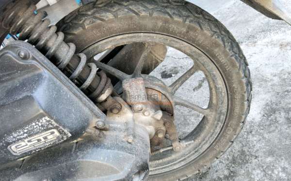 HONDA  GENIO