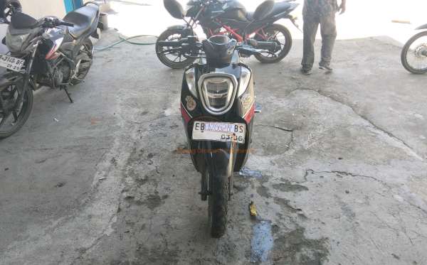 HONDA  GENIO