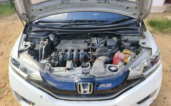 HONDA JAZZ GK5 1.5 RS