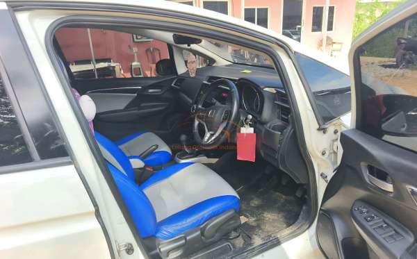 HONDA JAZZ GK5 1.5 RS