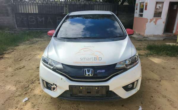 HONDA JAZZ GK5 1.5 RS