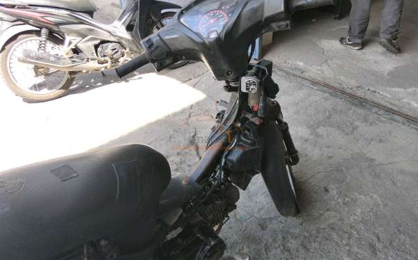 HONDA REVO X
