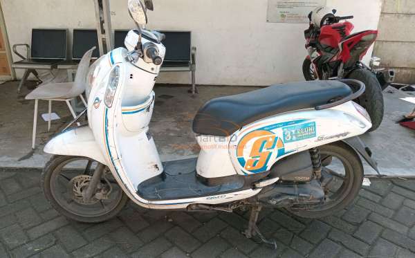 HONDA SCOOPY