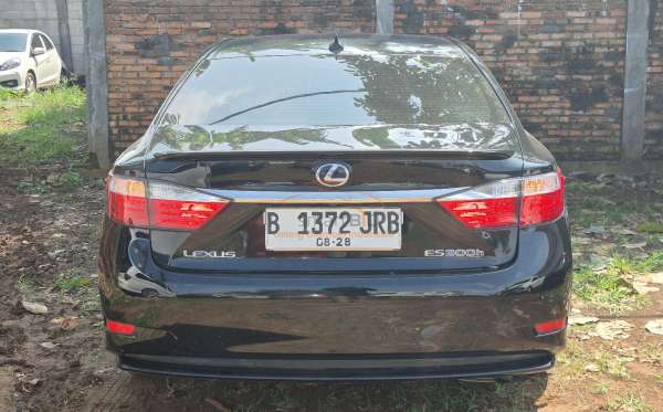 LEXUS ES 300H