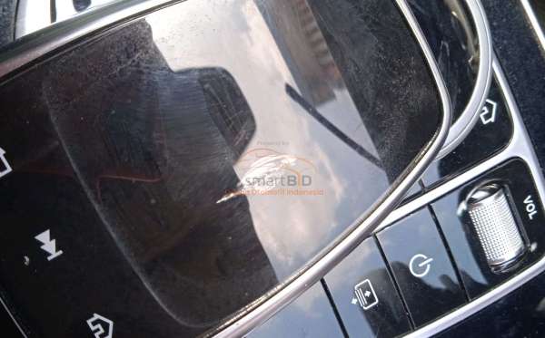 MERCEDES BENZ E 250