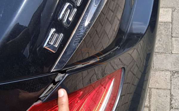 MERCEDES BENZ E 250