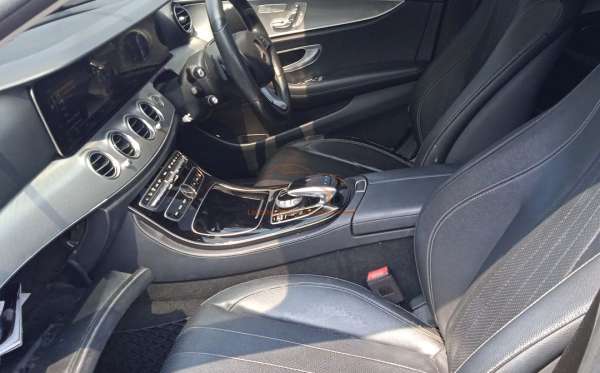 MERCEDES BENZ E 250