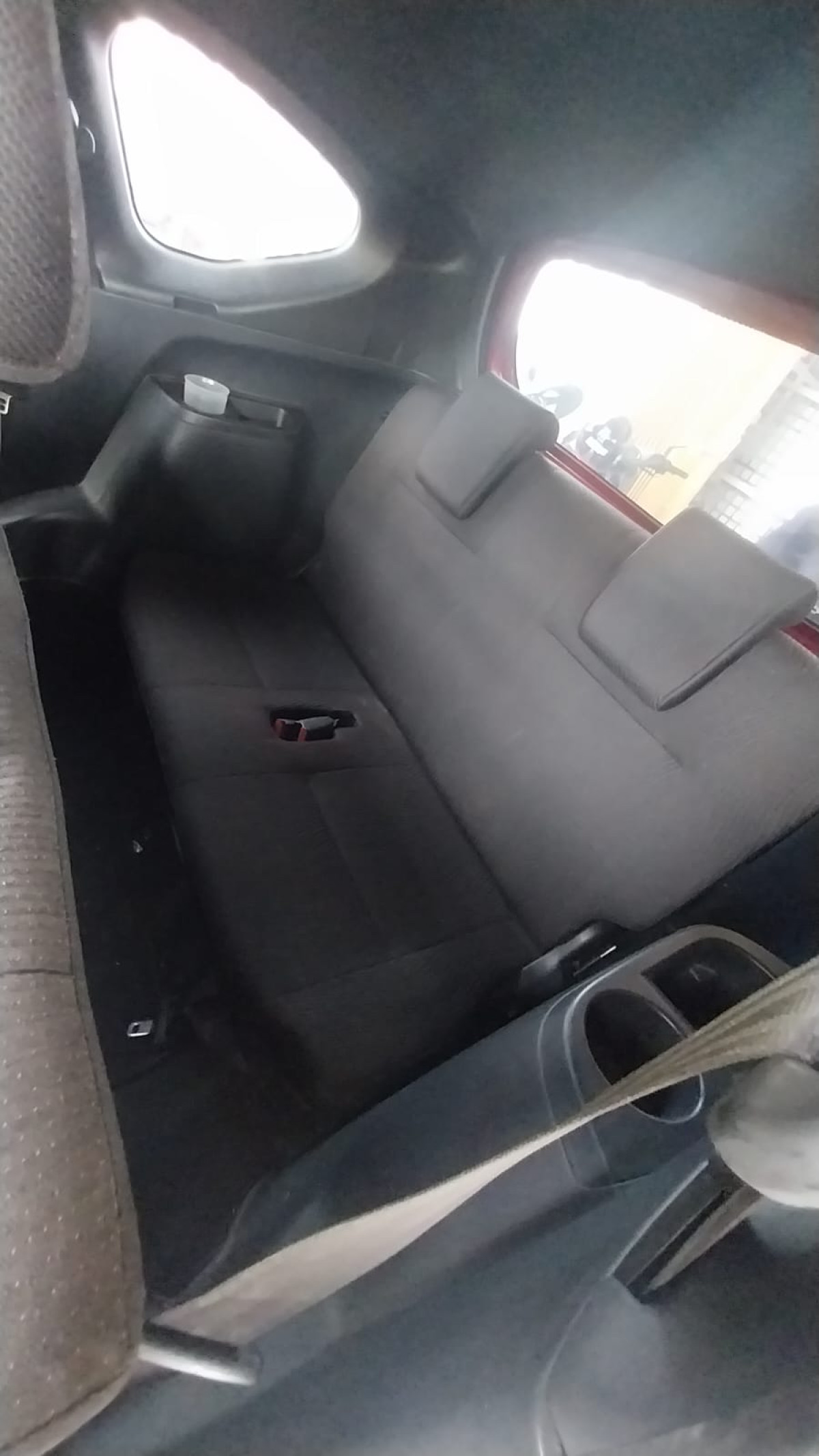 DAIHATSU SIGRA  R