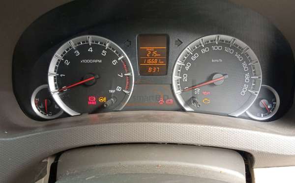 SUZUKI  ERTIGA