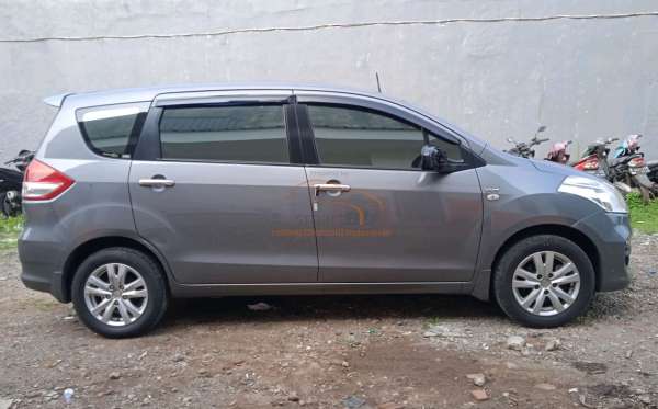 SUZUKI  ERTIGA