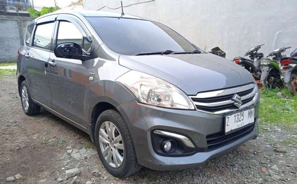 SUZUKI  ERTIGA