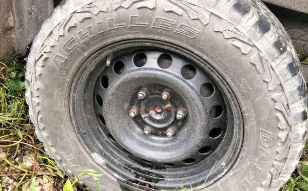 TOYOTA HILUX 2.5 E 4X4 DC