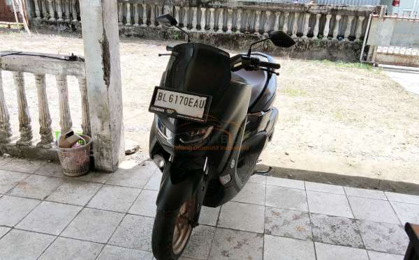 YAMAHA  NMAX
