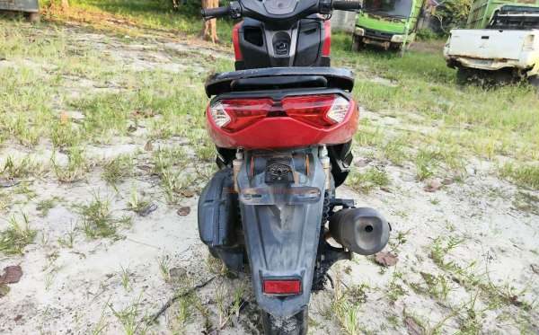YAMAHA NMAX 155
