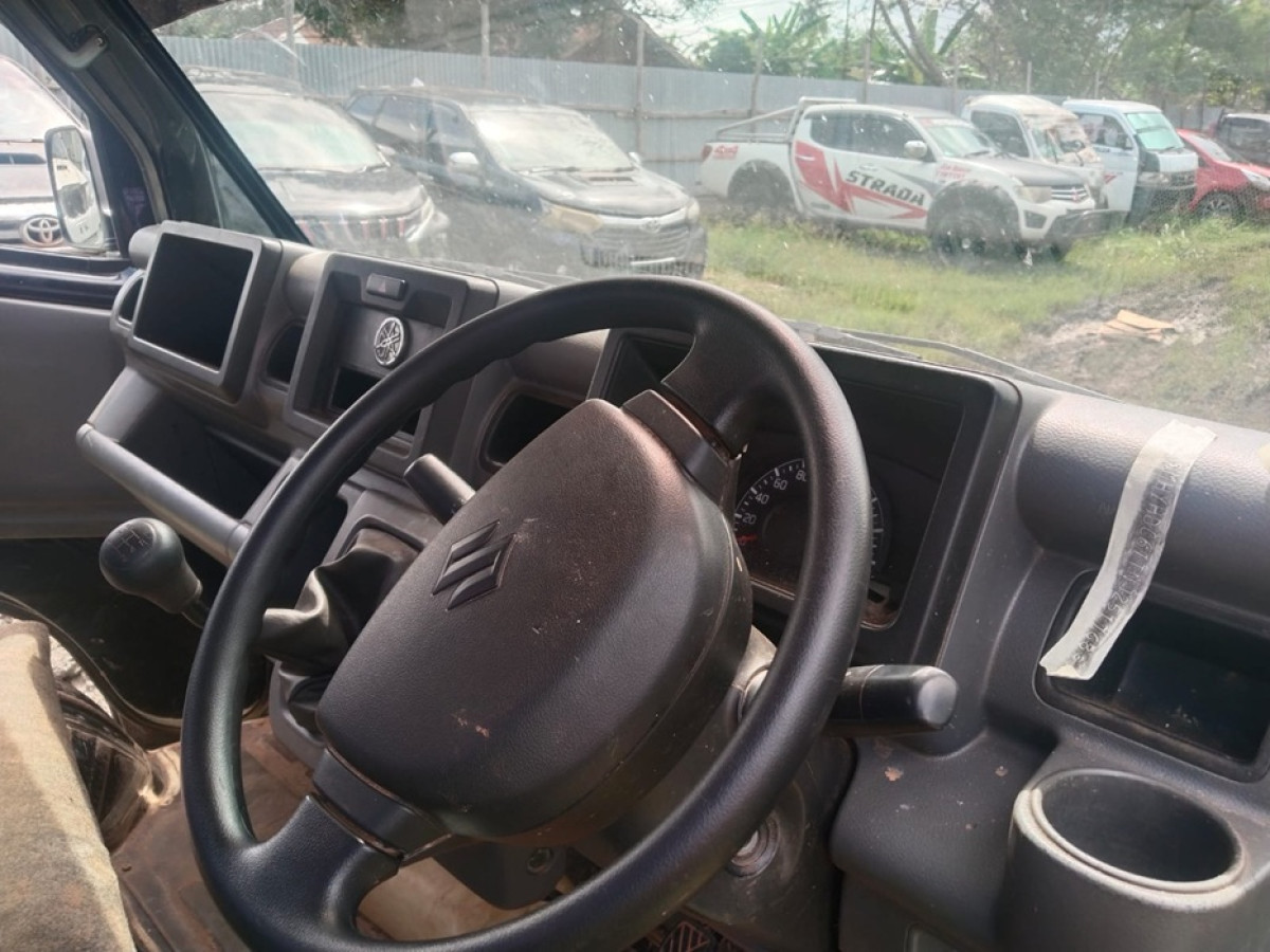 SUZUKI  CARRY  CL PICK UP