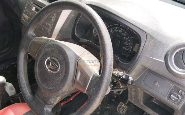 DAIHATSU  AYLA