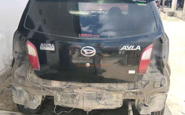 DAIHATSU  AYLA