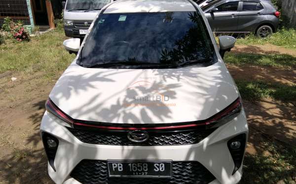DAIHATSU XENIA