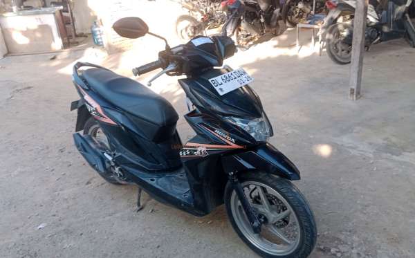 HONDA  BEAT SPORTY