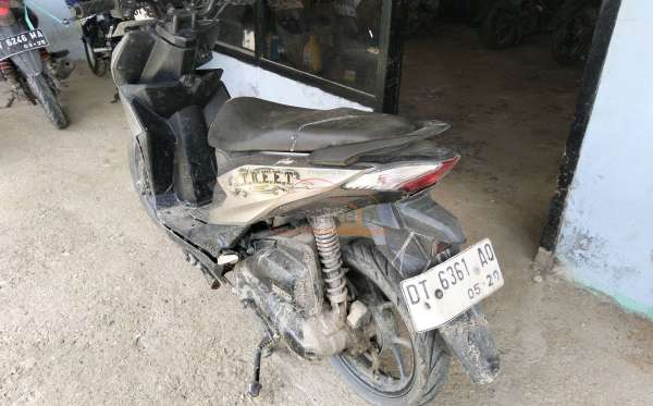 HONDA  BEAT STREET