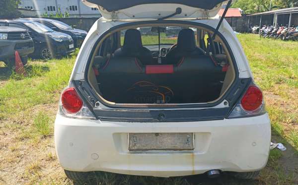 HONDA  BRIO  DD2 1.3 E