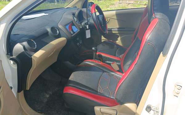 HONDA  BRIO  DD2 1.3 E