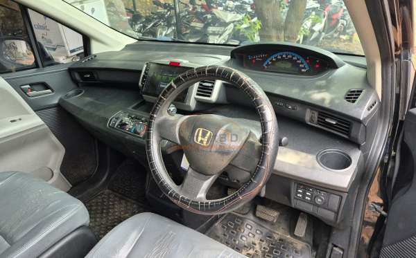 HONDA FREED GB3 1.5 E